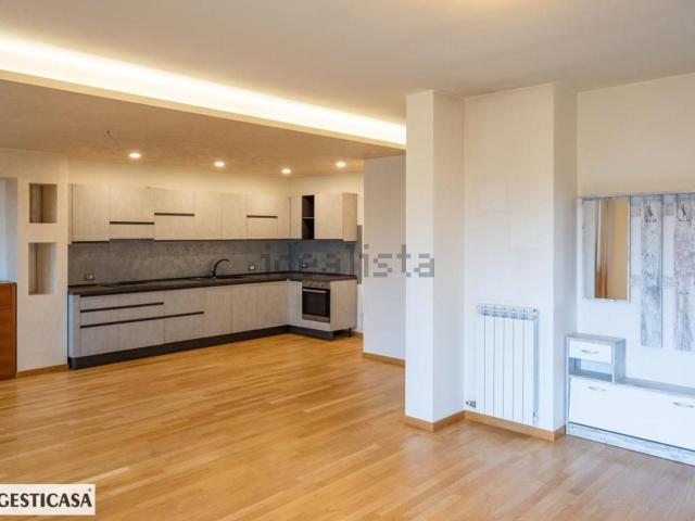 Appartamento in vendita di 140 m²