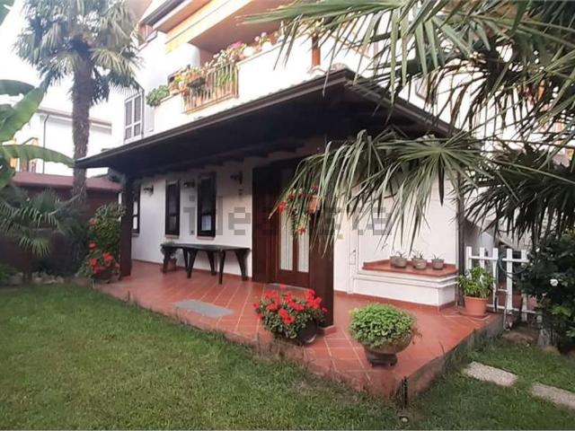 Appartamento in vendita di 140 m² in Via C.A. dalla Chiesa