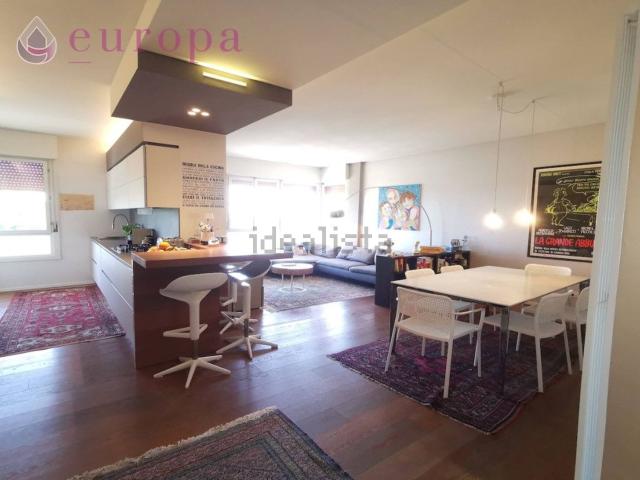 Appartamento in vendita di 140 m² in Via Colvera