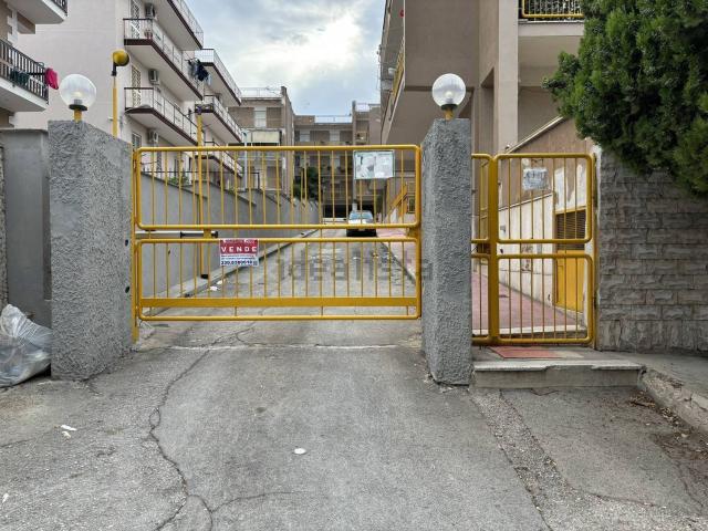 Appartamento in vendita di 140 m² in Via Corsica