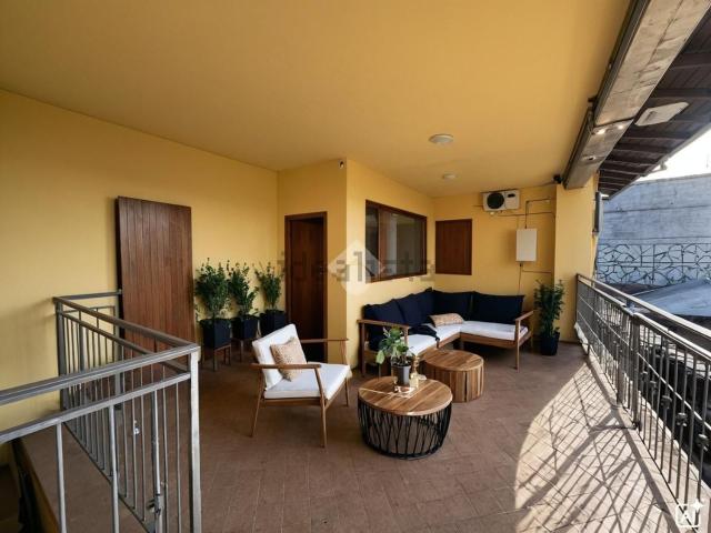 Appartamento in vendita di 140 m² in Via Costa, 9
