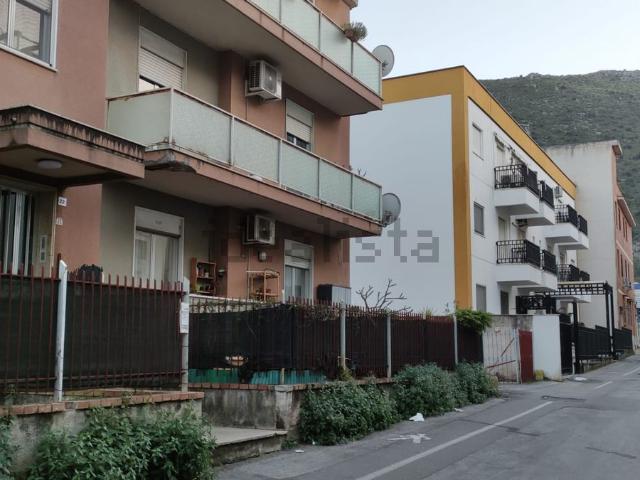 Appartamento in vendita di 140 m² in Via Costantino, 22