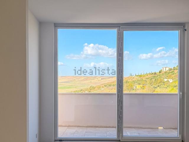 Appartamento in vendita di 140 m² in Via Caduti DI Nassirya, 67