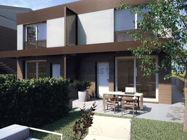 Appartamento in vendita di 140 m² in Via Caduti per la Libertà