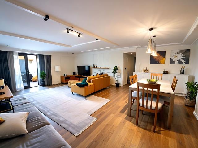 Appartamento in vendita di 140 m² in Via Cairoli, 5