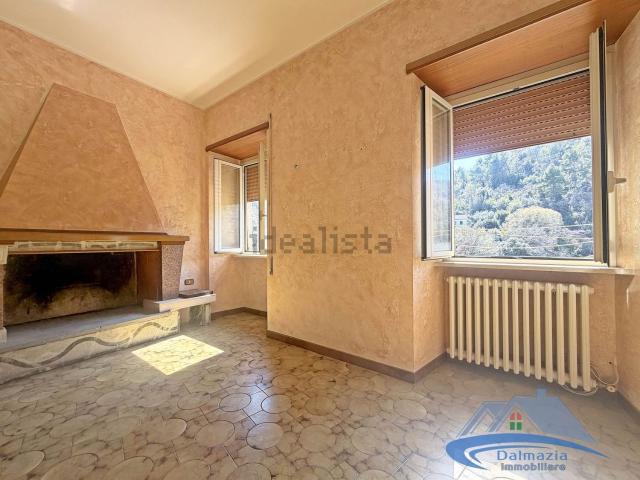 Appartamento in vendita di 140 m² in Via Carlo Pisacane, 40