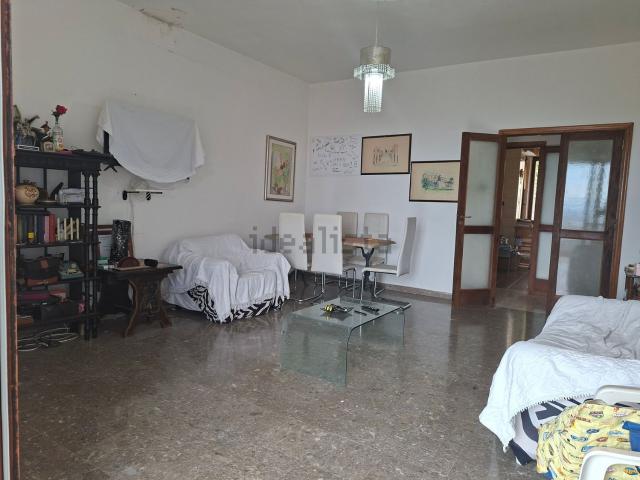 Appartamento in vendita di 140 m² in Via Carlo V, 147