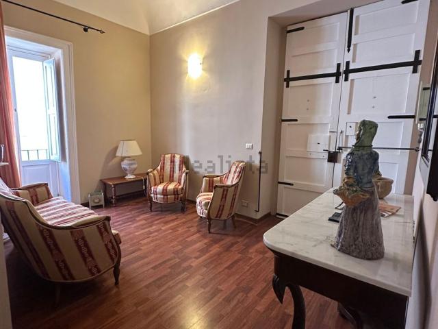 Appartamento in vendita di 140 m² in Via Castello Maniace