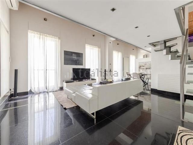 Appartamento in vendita di 140 m² in Via Cerva