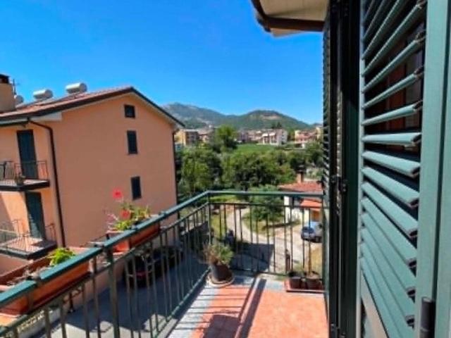 Appartamento in vendita di 140 m² in Via Cervinaro