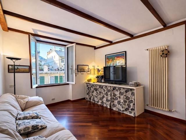 Appartamento in vendita di 140 m² in Via Chiabrera, 1