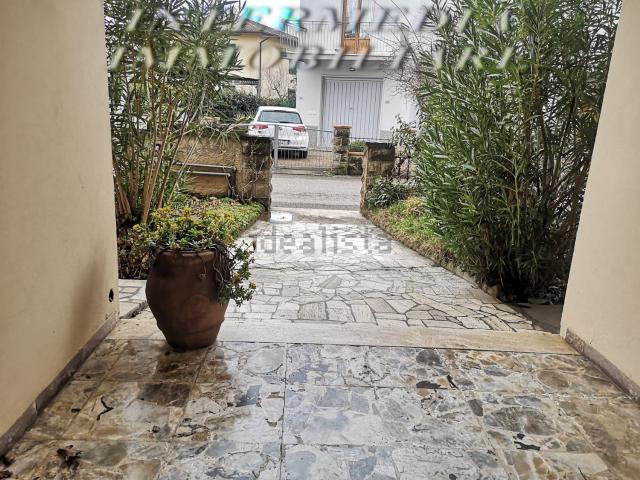 Appartamento in vendita di 140 m² in Via Cicogna
