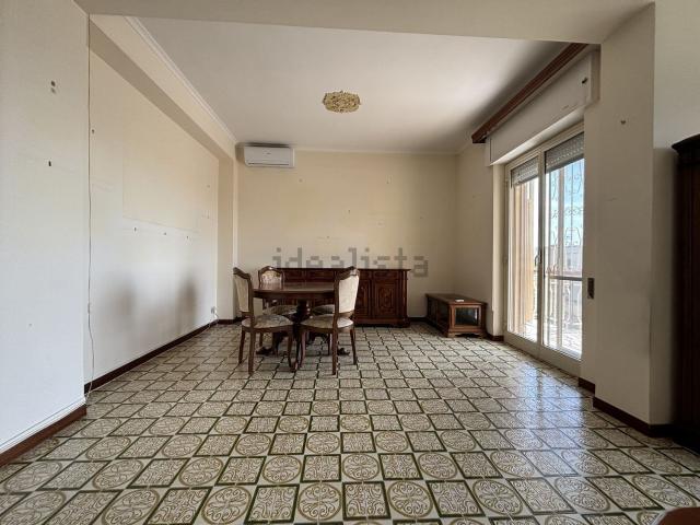 Appartamento in vendita di 140 m² in Via Cuostile III Traversa Destra, 2