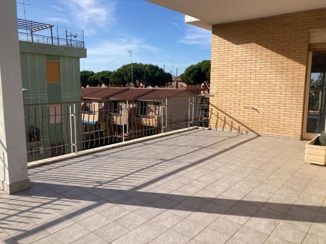 Appartamento in vendita di 140 m² in Via Amerigo Vespucci