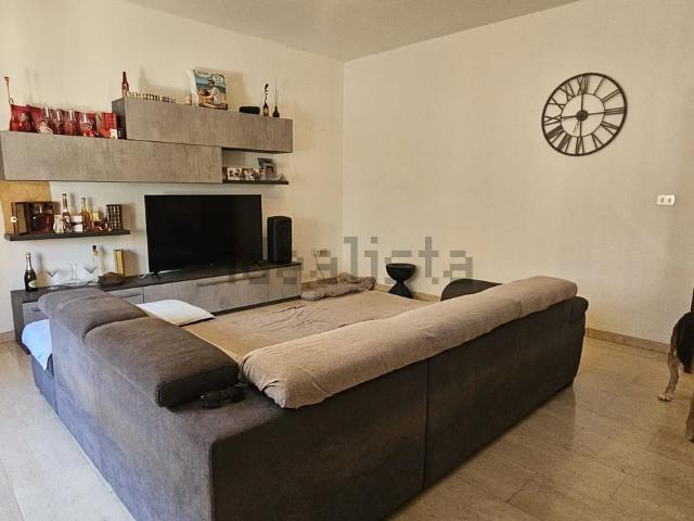 Appartamento in vendita di 140 m² in Via Amerigo Vespucci, 31