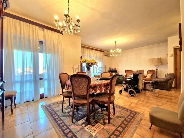 Appartamento in vendita di 140 m² in Via Antonio Vivaldi, 8