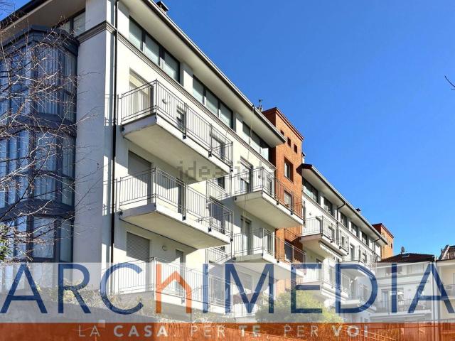 Appartamento in vendita di 140 m² in Via Antonio Canova Scultore, 31