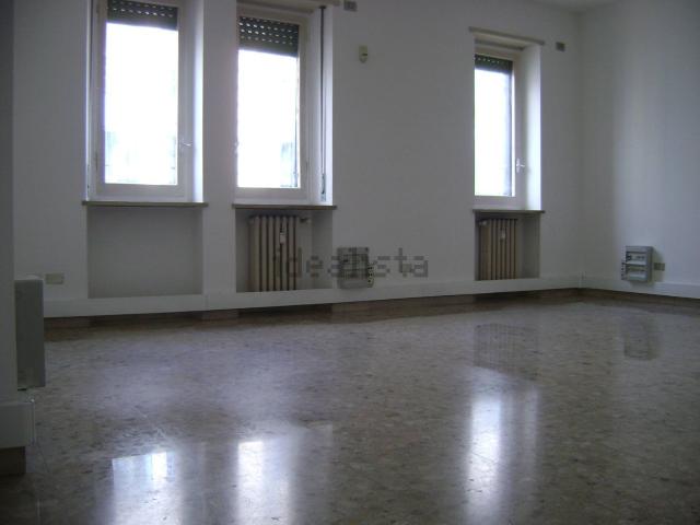 Appartamento in vendita di 140 m² in Via Antonio Gramsci