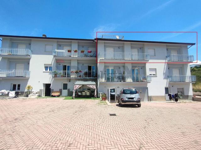 Appartamento in vendita di 140 m² in Via Antonio Quinzi, 18