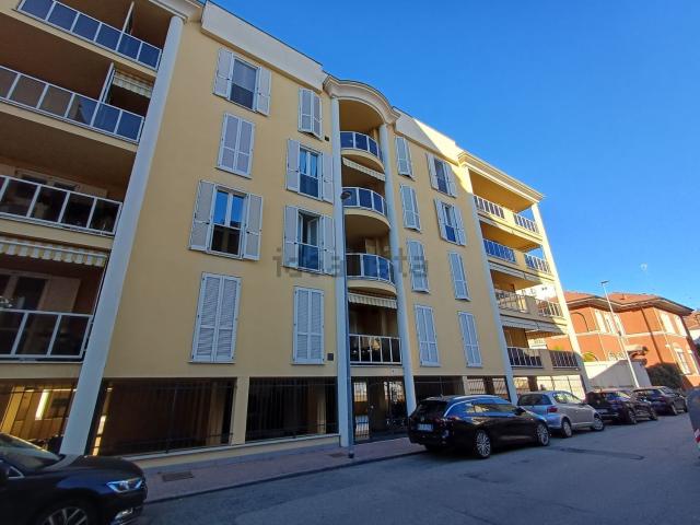 Appartamento in vendita di 140 m² in Via Aosta, 16