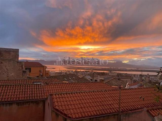 Appartamento in vendita di 140 m² in Via Alberto Lamarmora