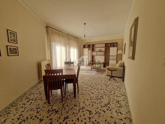 Appartamento in vendita di 140 m² in Via Aldo Moro, 185