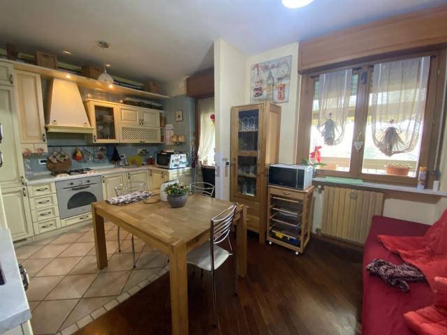 Appartamento in vendita di 140 m² in Via Alessandro Tonso