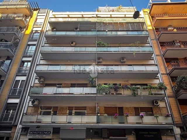 Appartamento in vendita di 140 m² in Via Alessandro Maria Calefati, 163