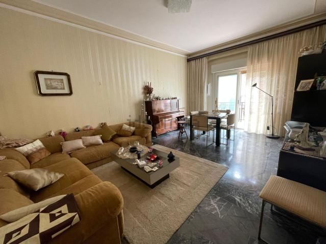 Appartamento in vendita di 140 m² in Via Alfonso Frangipane