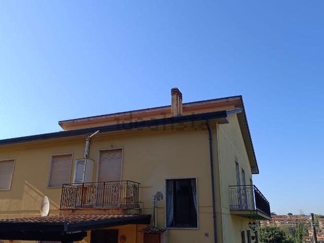 Appartamento in vendita di 140 m² in Via Armando Diaz, 92