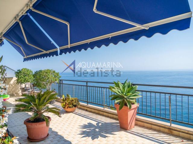Appartamento in vendita di 140 m² in Via Aurelia, 19