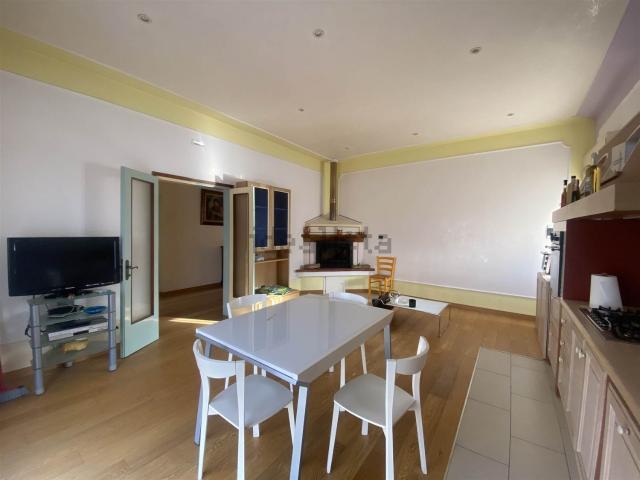 Appartamento in vendita di 140 m² in Via Borromeo, 196