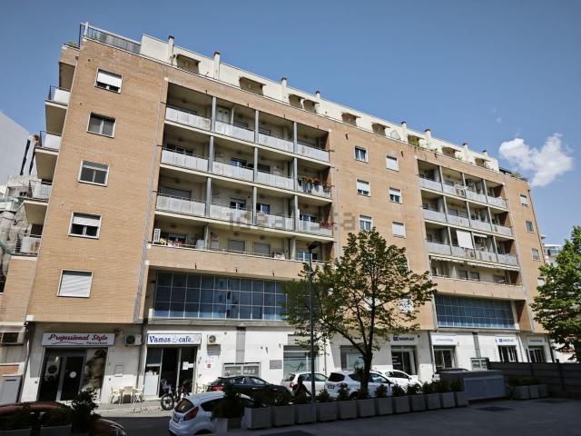 Appartamento in vendita di 140 m² in Via Bari, 3