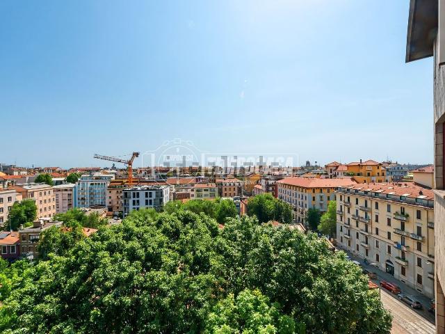 Appartamento in vendita di 140 m² in Via Beato Angelico, 5