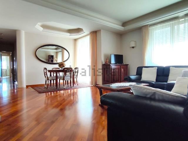 Appartamento in vendita di 141 m² in Via Bruno Buozzi, 5