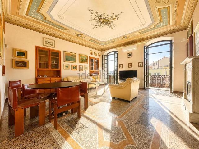 Appartamento in vendita di 140 m² in Via Buonviaggio, 47