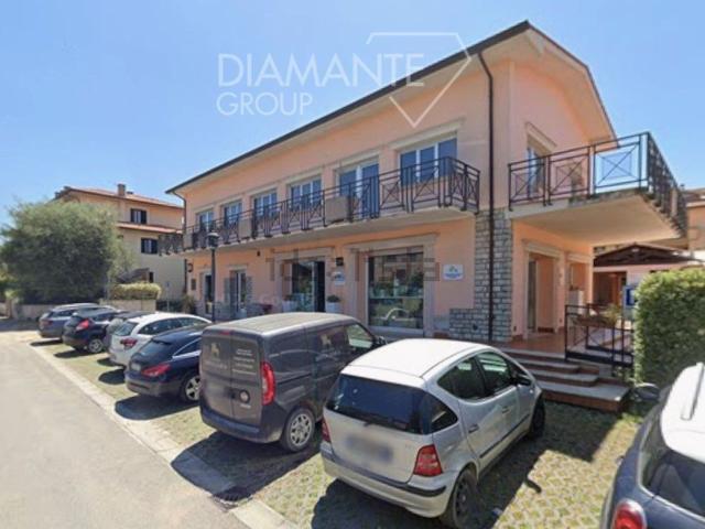 Appartamento in vendita di 140 m² in Via G. Carducci