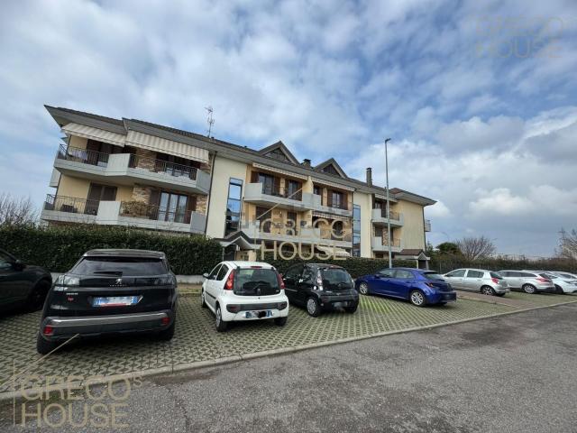 Appartamento in vendita di 140 m² in Via G. di Vittorio