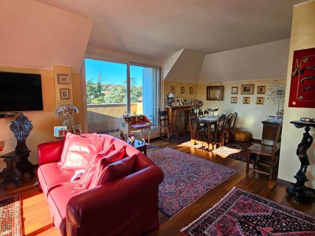 Appartamento in vendita di 140 m² in Via G. Marconi, 17
