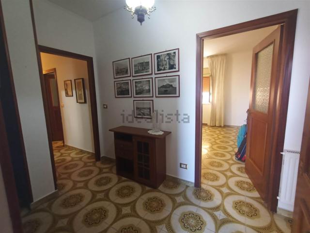 Appartamento in vendita di 140 m² in Via Generale Michele Grisanti, 38