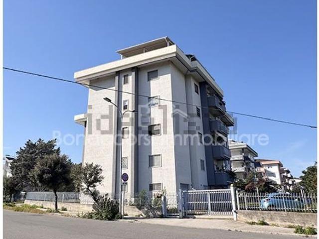 Appartamento in vendita di 140 m² in Via Giuseppe Casciaro