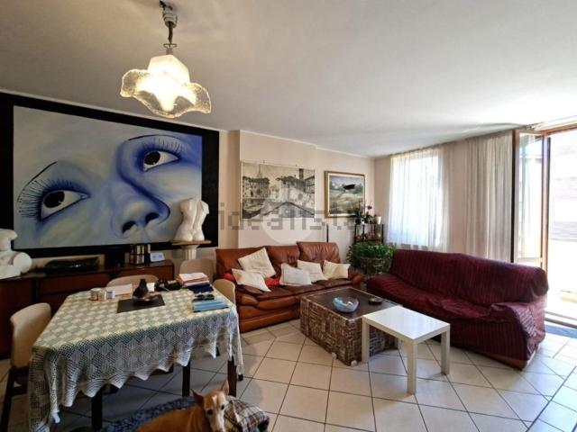 Appartamento in vendita di 140 m² in Via Giuseppe Mazzini, 40