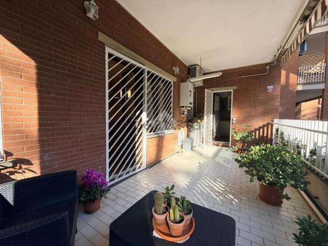 Appartamento in vendita di 140 m² in Via Giuseppe Taverna, 150