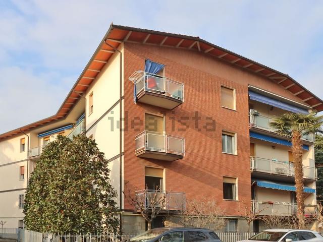 Appartamento in vendita di 140 m² in Via Giuseppe Tanari, 268