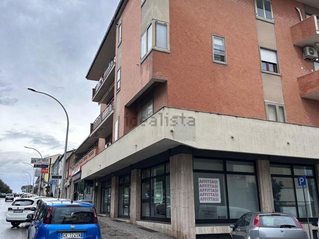 Appartamento in vendita di 140 m² in Via Giacomo Matteotti, 19