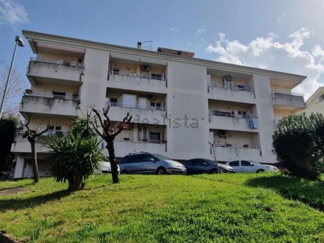 Appartamento in vendita di 140 m² in Via Giorgio de Chirico, 31
