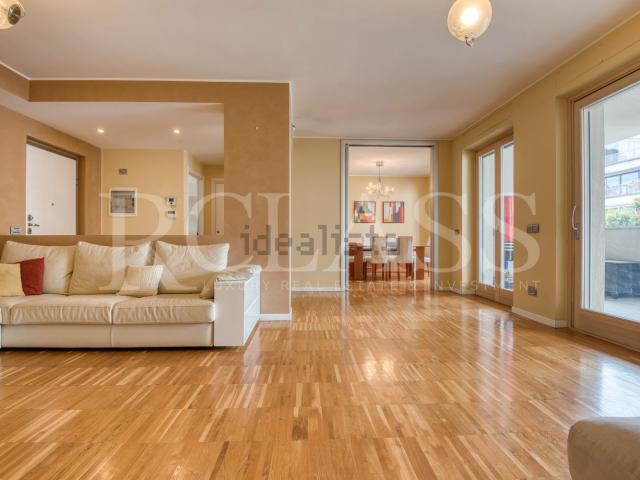 Appartamento in vendita di 140 m² in Via Giovanni Masera, 6