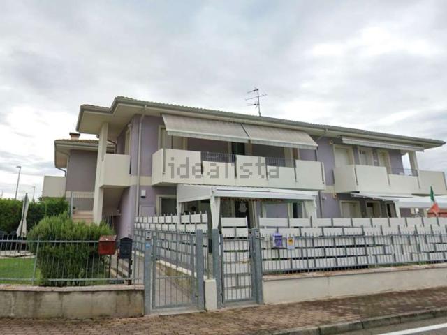 Appartamento in vendita di 140 m² in Via Giovanni Paolo Secondo, 4