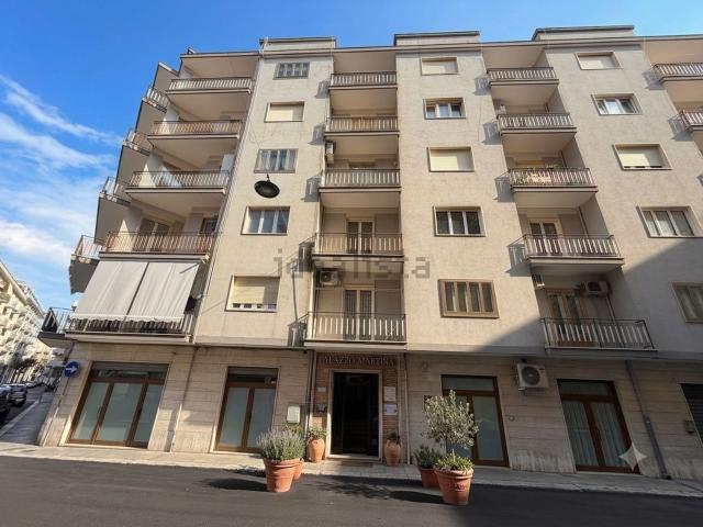 Appartamento in vendita di 140 m² in Via Giovanni Pascoli