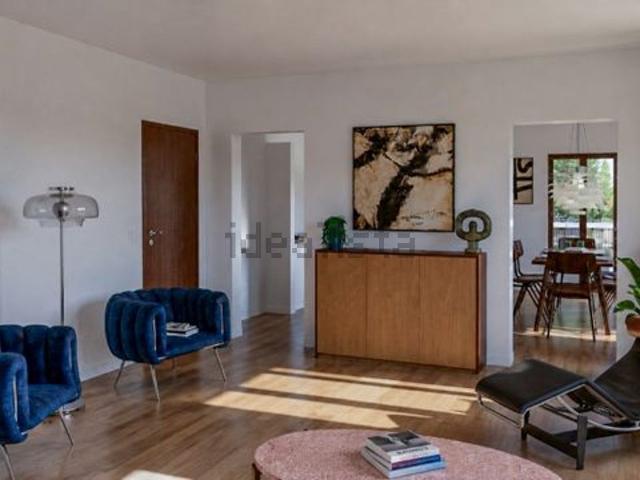 Appartamento in vendita di 140 m² in Via Guglielmo Marconi